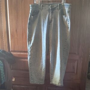 Universal STANDARD ankle Crop Wide Jean Size 14